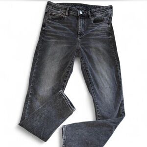 American Eagle Outfitters Women's Black Washed High-Rise Jeans